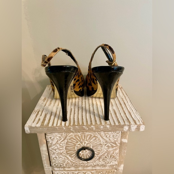 Steve Madden Leopard Print / Peep Toe / Slingback Heels - 7.5 - Picture 5 of 5